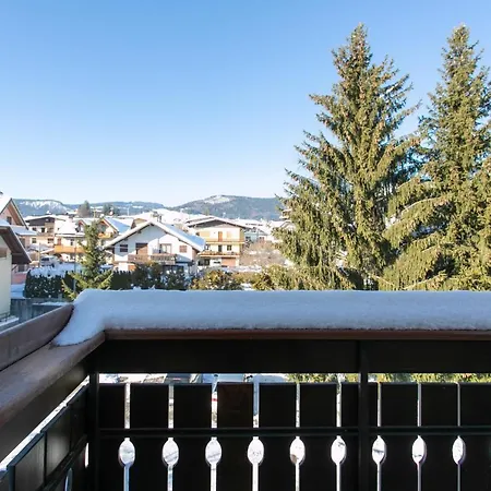 Apartment Millepini - Mansarda Sull'altopiano