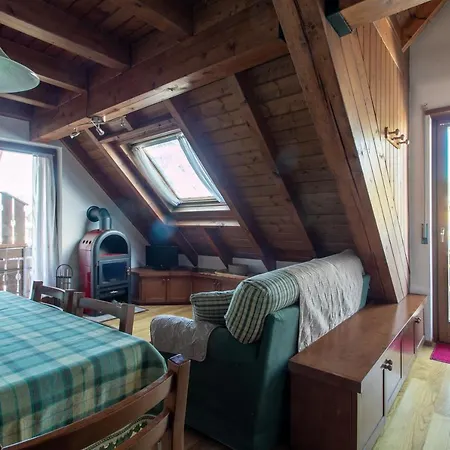 Millepini - Mansarda Sull'altopiano Asiago