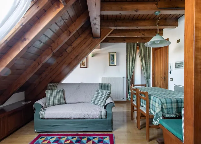 Apartment Millepini - Mansarda Sull'altopiano